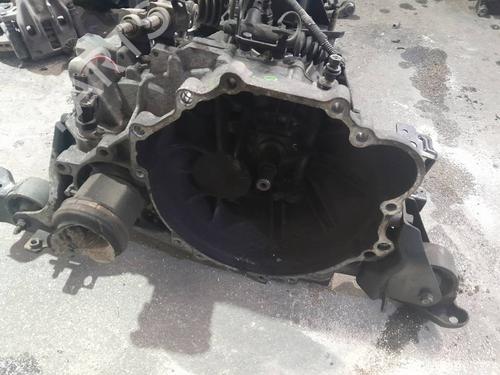 Used Gearbox Gearbox HYUNDAI ELANTRA III Saloon (XD) 2.0 CRDi (113 hp) 40226536 40226536