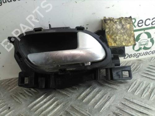Used Front right interior door handle CITROËN C3 Picasso (SH_) 1.6 HDI 90 (92 hp) 4527338