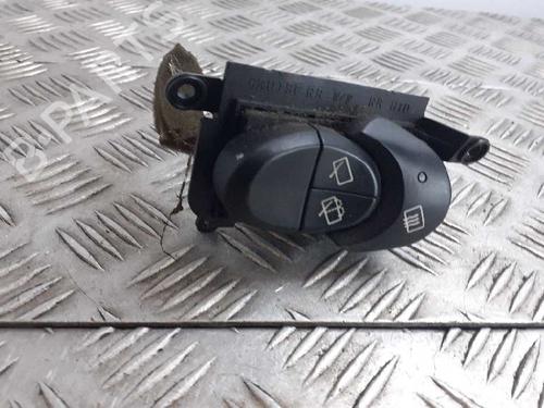 Used Steering column stalk HYUNDAI COUPE II (GK) 2.0 GLS (143 hp) 5836569