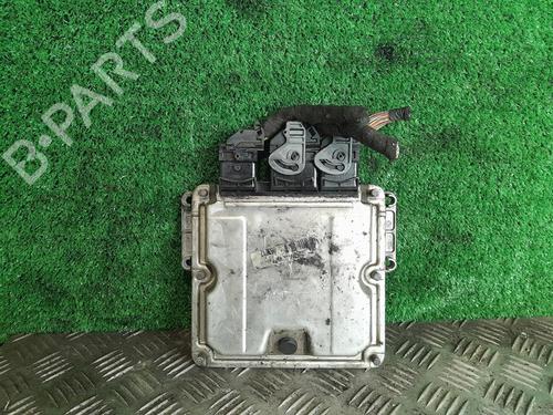 Used Engine control unit (ECU) FIAT SCUDO Bus (220_) 2.0 JTD (109 hp) 29972358
