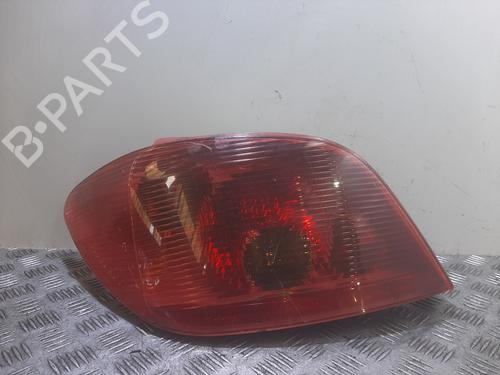 left-taillight-peugeot-307-3ac-2000-2001-2002-2003-2004-2005-2006-2007-2008-2009-2010-2011-2012-35726134 main image