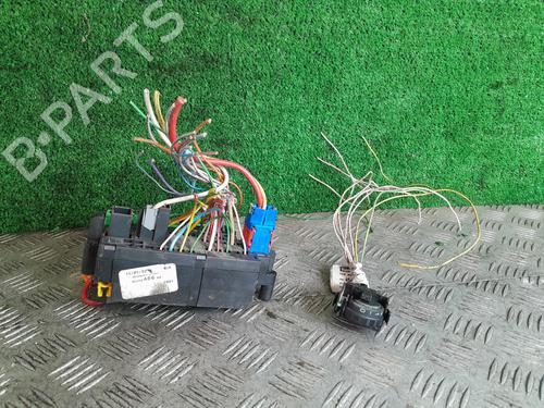 Used Fuse box CITROËN XSARA PICASSO (N68) 2.0 HDi (90 hp) 28153009