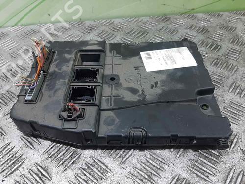 Sikringsdose RENAULT MEGANE II (BM0/1_, CM0/1_) 1.5 dCi (BM1E, CM1E) (106 hp) 13412301