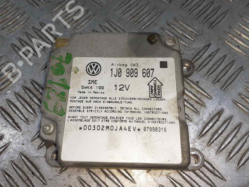 Used ECU airbags VW PASSAT B5 (3B2) [1996-2001]  7706376