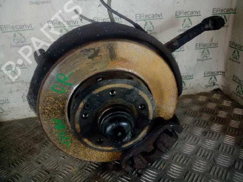 Used Right front steering knuckle MERCEDES-BENZ C-CLASS (W202) C 180 (202.018) (122 hp) 4515769