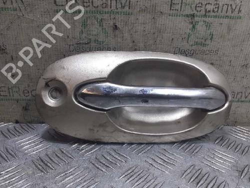 Maniglia esterna anteriore sinistra KIA CARNIVAL II (GQ) 2.9 CRDi (144 hp) 5806535