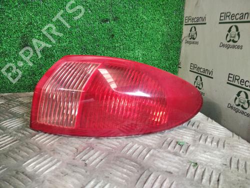 Used Right taillight ALFA ROMEO 147 (937_) 1.9 JTD 16V (937.AXG1B, 937.BXG1B) (140 hp) 28581960