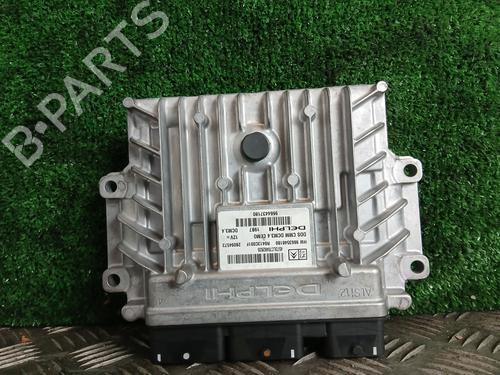 Used Engine control unit (ECU) Engine control unit (ECU) PEUGEOT 407 (6D_) 2.0 (6DRFNB, 6DRFNE) (136 hp) 34372597 34372597