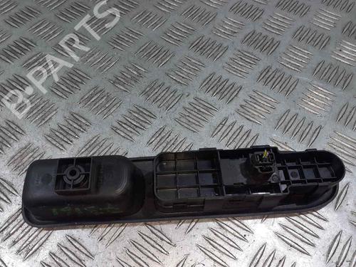 Raamschakelaar rechts voor PEUGEOT 307 (3A/C) | BP9287999I26