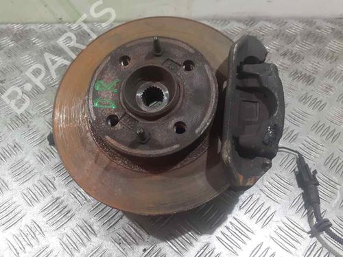 Used Right front steering knuckle MINI MINI (R50, R53) Cooper (116 hp) 10489543