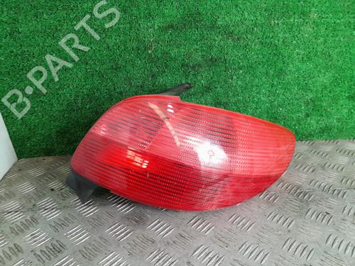 Used Right taillight PEUGEOT 206 Hatchback (2A/C) 1.6 16V (109 hp) 24372654