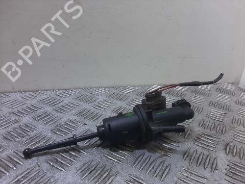 Koblingscylinder SEAT LEON (1P1) [2005-2013]  32140194