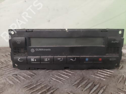 Used Climate control VW BORA I (1J2) 2.0 (115 hp) 13386274