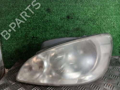 Phare gauche HYUNDAI GETZ (TB) 1.1 (67 hp) 32074639