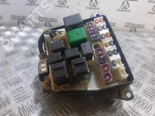 Used Fuse box Fuse box 13407385 13407385