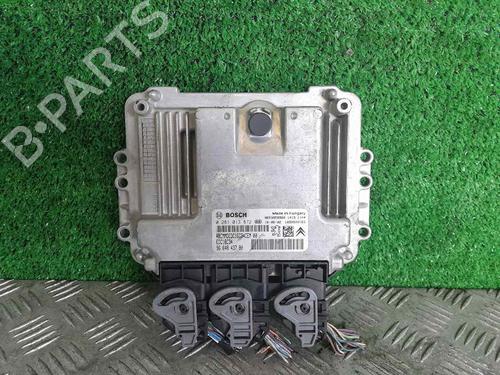 Used Engine control unit (ECU) Engine control unit (ECU) PEUGEOT 308 SW I (4E_, 4H_) [2007-2014] 21537148 21537148