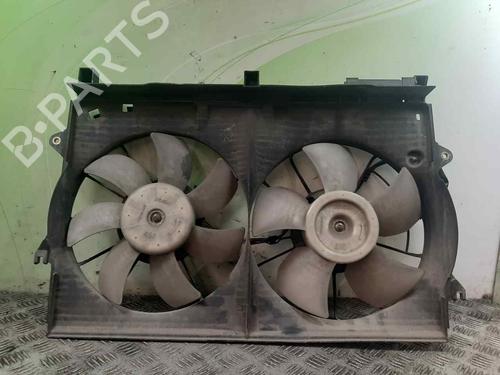 Køleventilator elektrisk TOYOTA COROLLA (_E12_) 2.0 D-4D (CDE120R, CDE120L_) (116 hp) 17576802
