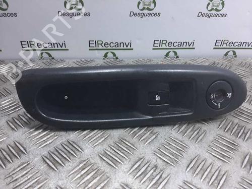 Used Right front window switch RENAULT CLIO II (BB_, CB_) [1998-2016]  6100447
