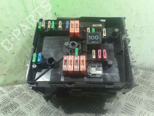 Used Fuse box VW GOLF V (1K1) 1.9 TDI (105 hp) 12055735