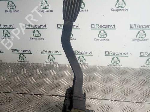 Used Pedal IVECO DAILY III Van 35 C 12 V, 35 S 12 V (AGKA43A2, AGKB43A2, AGKB46A2,... (116 hp) 11530960