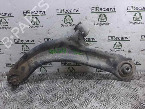 Used Left front suspension arm RENAULT CLIO III Grandtour (KR0/1_) [2007-2025]  13703762