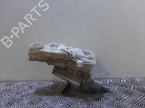 Used Brake master cylinder Brake master cylinder 37242204 37242204