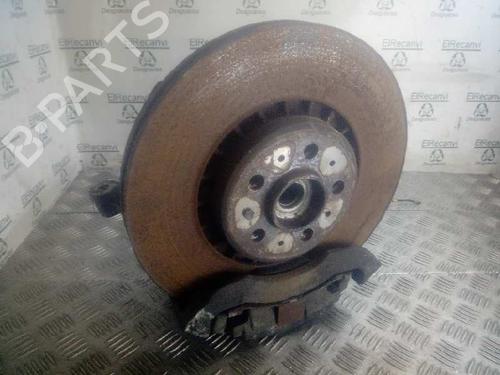 Used Left front steering knuckle VOLVO XC90 I (275) T6 AWD (272 hp) 5109823