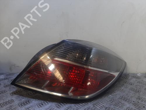 Fanale posteriore destro Fanale posteriore destro OPEL ASTRA H GTC (A04) [2005-2010] 36570221 36570221