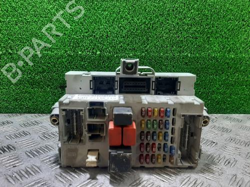 Used Fuse box Fuse box FIAT PUNTO Hatchback Van (188_) 1.2 60 (60 hp) 21536649 21536649