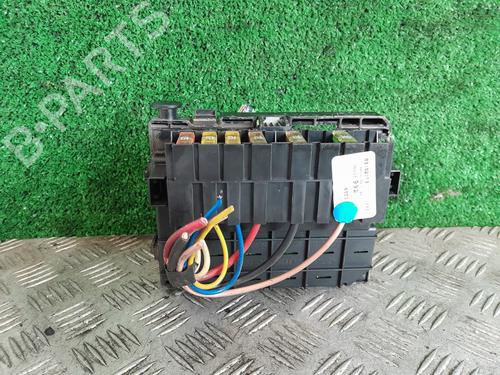 Fuse box PEUGEOT 206 Hatchback (2A/C) 1.6 16V | BP24372656E1