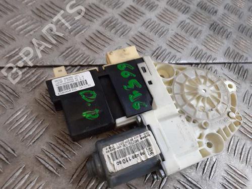 Rudehejsemotor forskærm højre PEUGEOT 307 Break (3E) 1.6 16V (109 hp) 5874785