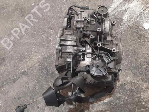Gearbox HYUNDAI SANTA FÉ II (CM) 2.2 CRDi | BP13390901M3