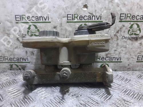 Used Brake master cylinder FORD TRANSIT Van (T_ _) [1985-1992]  16958397