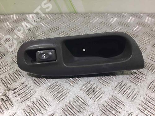 Used Right front window switch Right front window switch RENAULT SCÉNIC I MPV (JA0/1_, FA0_) 1.9 dTi (JA1U) (80 hp) 7025730 7025730