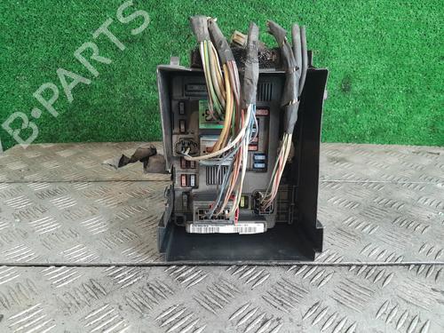 fuse-box-citroen-xsara-picasso-n68-1999-2000-2001-2002-2003-2004-2005-2006-2007-2008-2009-2010-2011-2012-26005677 main image