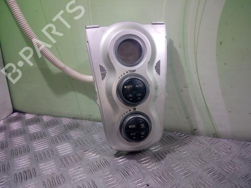 AC Styreenhet / Manøvreringsenhet TOYOTA YARIS (_P9_) [2005-2014]  10211392