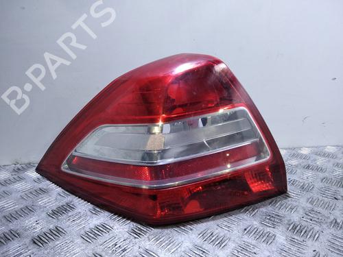 left-taillight-renault-megane-ii-saloon-lm01_-2003-31671712 main image