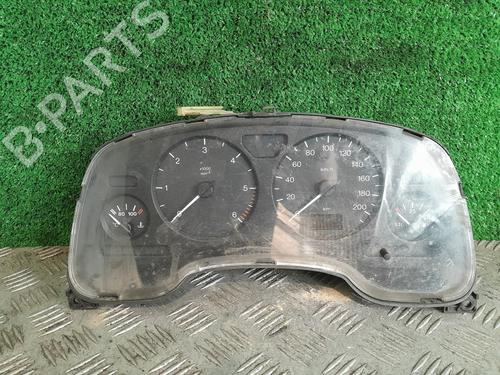 Używane Zestaw wskaźników / Licznik OPEL ASTRA G Hatchback (T98) [1998-2009]  25717815