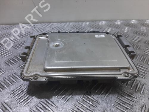 Used Engine control unit (ECU) NISSAN PRIMASTAR Van (X83) 2.0 dCi 115 (114 hp) 32303407