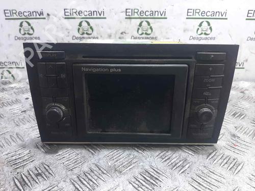 Used Radio AUDI A4 B6 (8E2) [2000-2005]  15371980