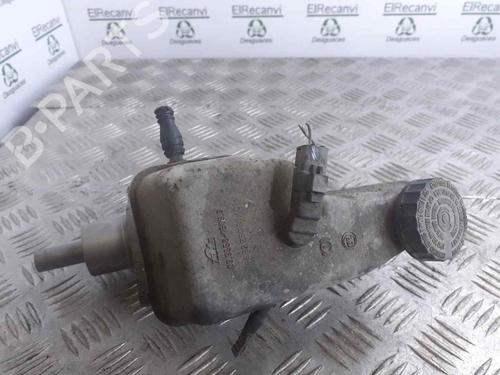 Used Brake master cylinder FIAT SCUDO Bus (220_) 1.9 TD Eco (90 hp) 6926396