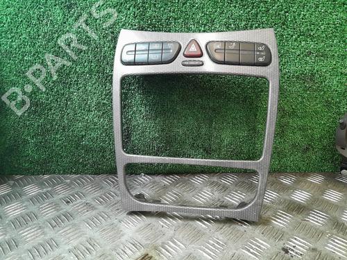 Advarselskontakt Advarselskontakt MERCEDES-BENZ CLK (C209) CLK 320 (209.365) (218 hp) 37195673 37195673