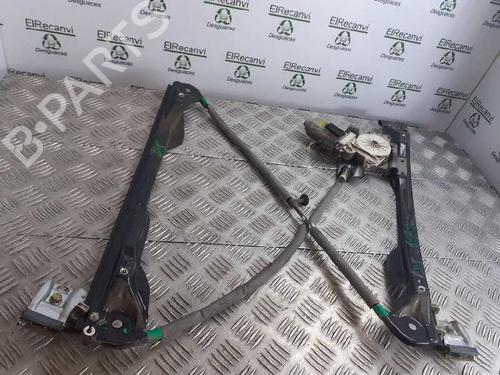 Lève-vitre avant droit FORD FOCUS I (DAW, DBW) 1.6 16V (100 hp) 5837572