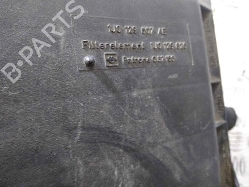 Air filter box SEAT LEON (1M1) | BP19033614M87