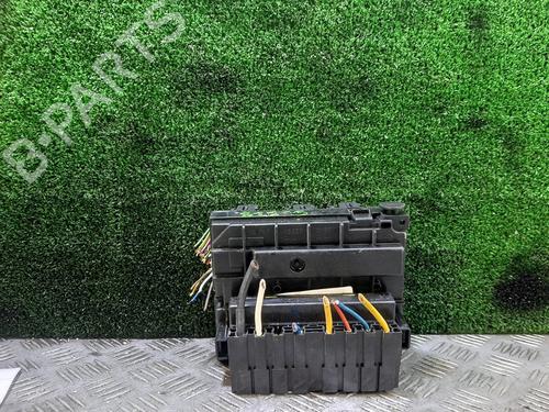 Used Fuse box CITROËN C2 (JM_) 1.4 (73 hp) 27677983