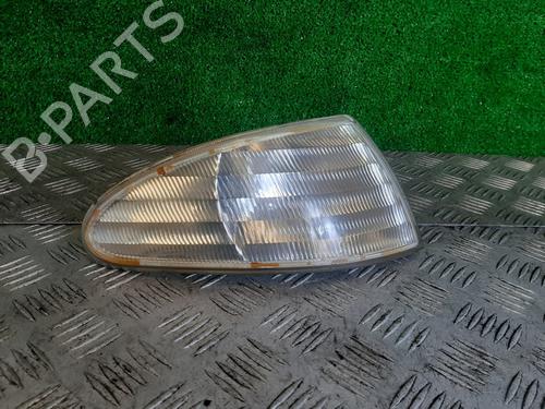 Used Right front indicator FORD MONDEO I (GBP) 1.8 i 16V (112 hp) 21537046