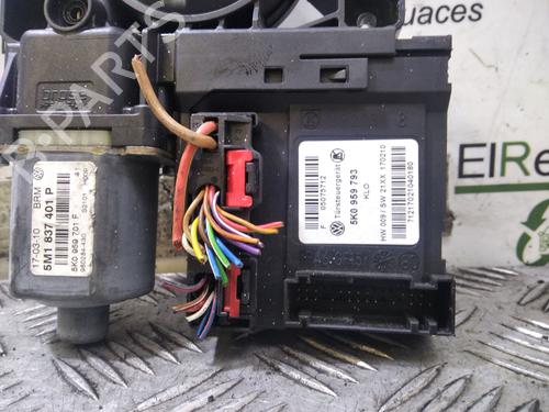 Left front window motor VW GOLF VI (5K1) | BP28733470E21 - Image 2