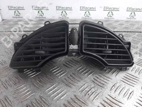 Grille d'aération RENAULT TWINGO II (CN0_) 1.5 dCi 90 | BP11647566I21