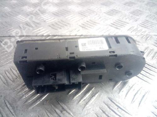 Pulsantiera anteriore sinistra OPEL ASTRA H (A04) 1.9 CDTI 16V (L48) | BP4878181I27