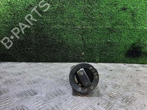 Used Headlight switch AUDI A4 B7 (8EC) 2.0 TDI 16V (140 hp) 27694239